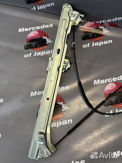 Водительский стеклоподъемник w639 Mercedes-Benz