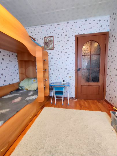 4-к. квартира, 71 м², 1/5 эт.