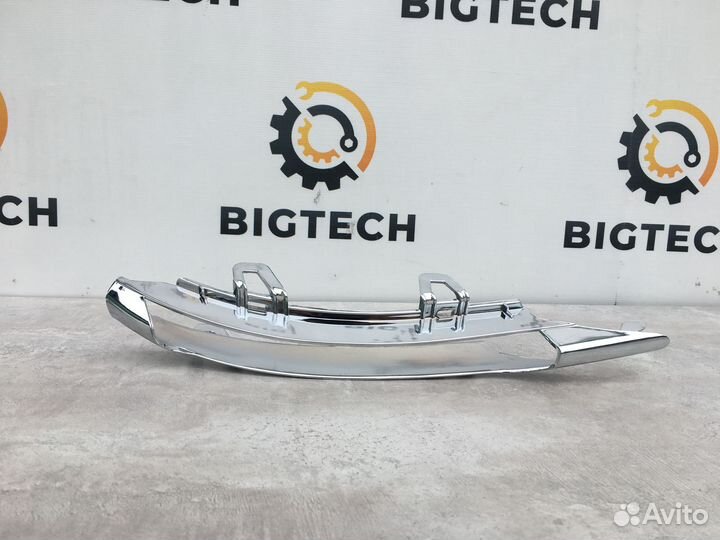 Накладка дхо Mercedes W221 A2218852723