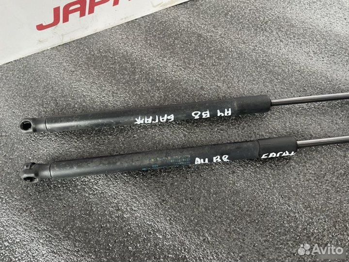 Амортизаторы багажника комплект Audi A4 B8 2.0