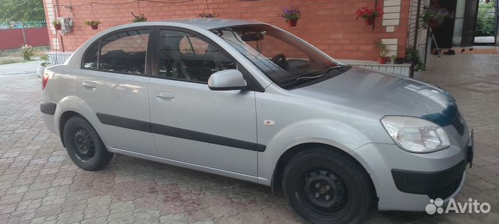 Kia Rio 1.4 МТ, 2006, 323 000 км