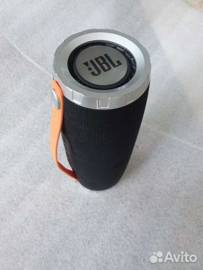 Блютуз колонка jbl