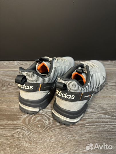 Кроссовки великаны adidas 49р marathon run