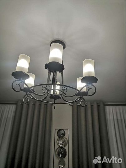 Люстра из металла
