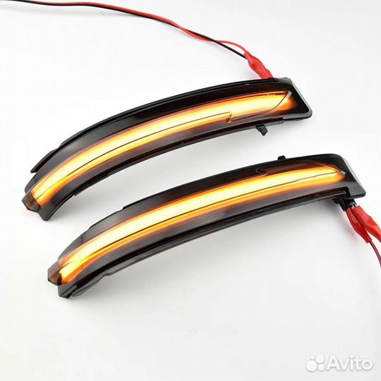 Nissan X-Trail Qashqai Динамические поворотники