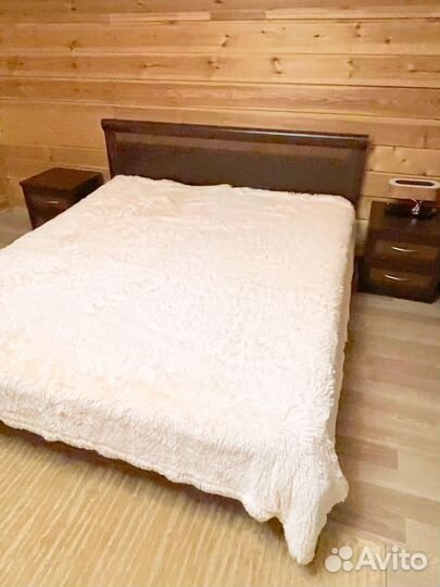 Кровать двухспальная 180 200