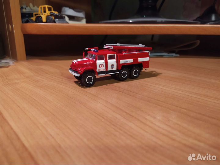 ЗИЛ 131 ац 40 1:72