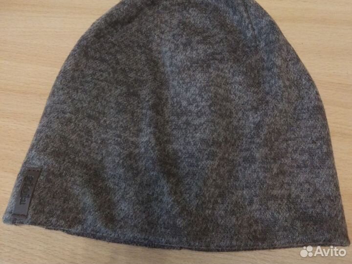 Женские шапки