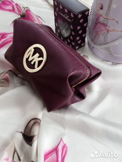 Косметика Michael Kors