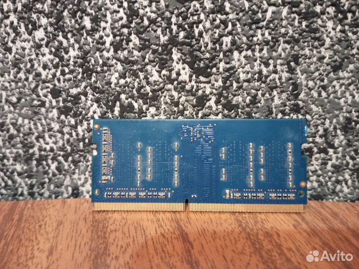 Оперативная память на ноутбук 4GB ddr4 2666