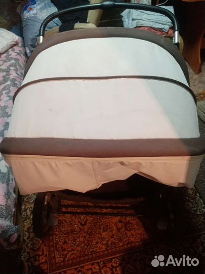 Коляска двойная
