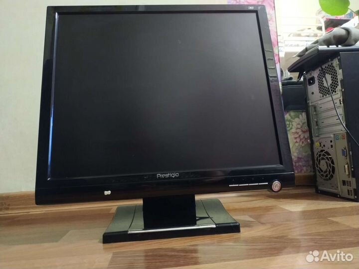 Монитор Prestigio P190