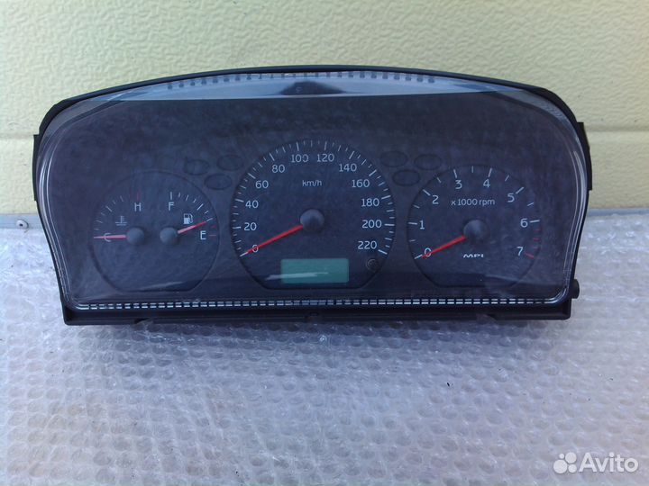 Чери Амулет- щиток приборов