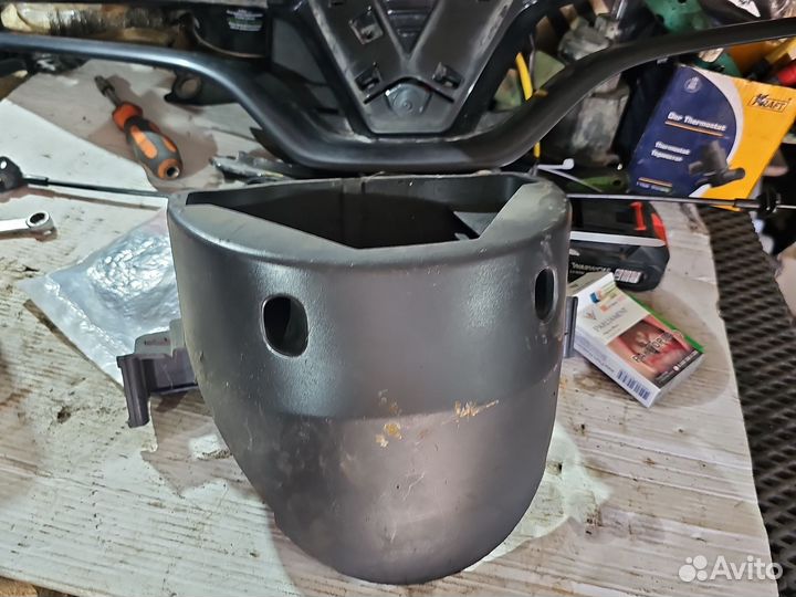 Кожух рулевой колонки Renault Megane 2