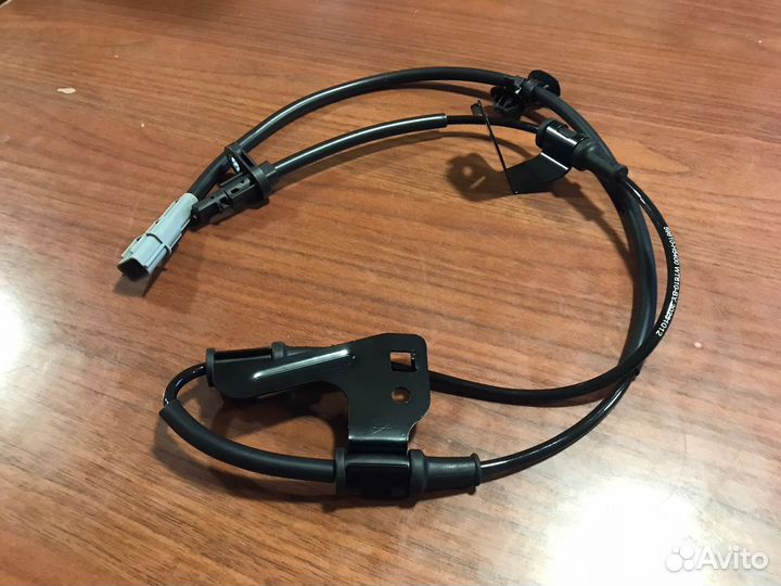 Датчик абс передний левый на kia rio 4/ solaris 2