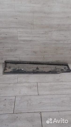 Молдинг двери передний правый Volkswagen Tiguan 2