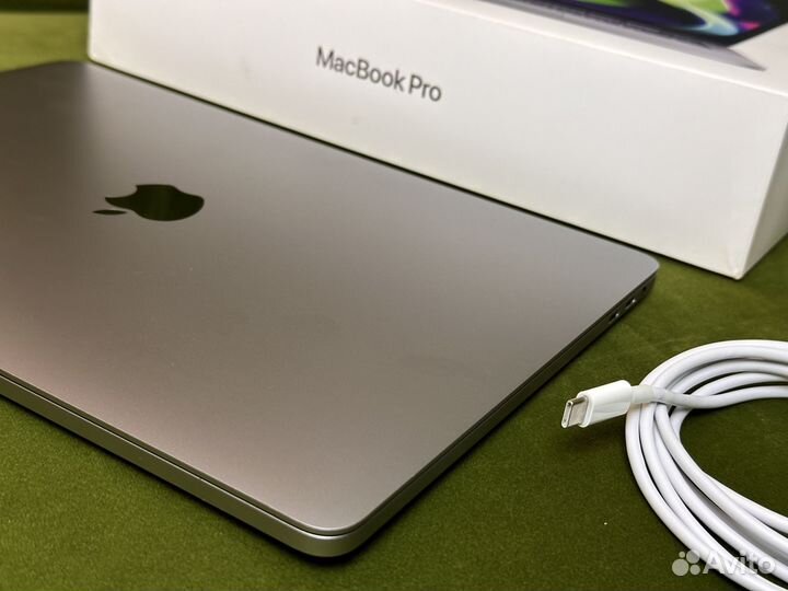 Топ MacBook Pro 13 2020/2021 32GB Ram 512GB SSD