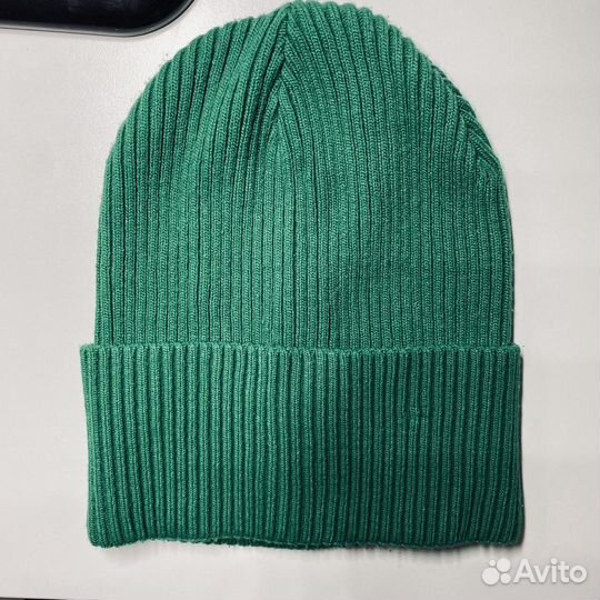 Женская шапка