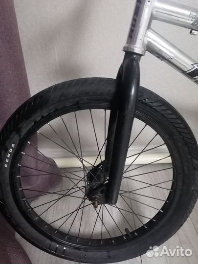 Трюковой велосипед bmx