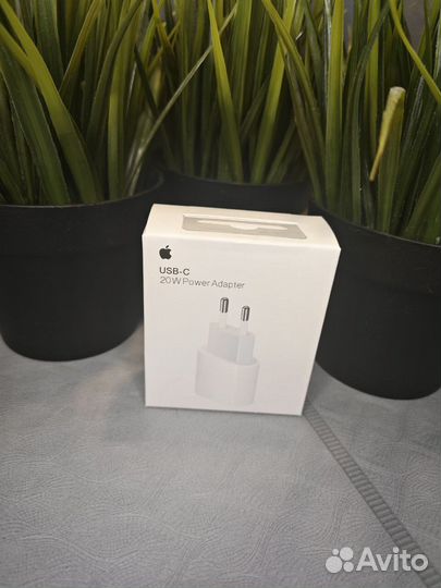 Apple USB-C 20W Power Adapter блок питания