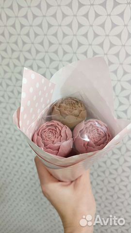 Букет из шоколадных пионов