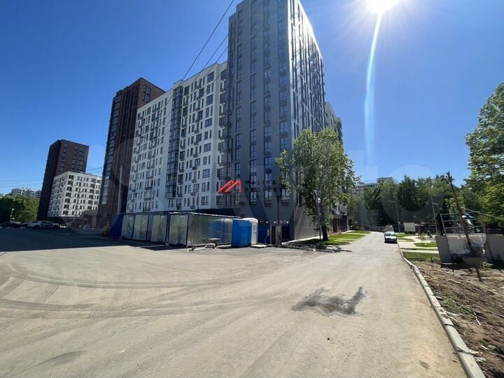 Сдам торговое помещение, 400 м²