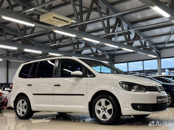 Volkswagen Touran, 2011
