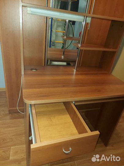 Компьютерный столик бу