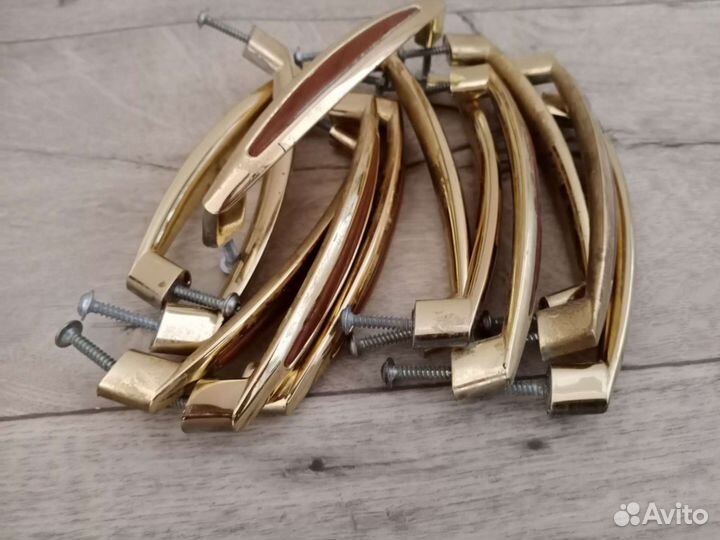 Дверные ручки