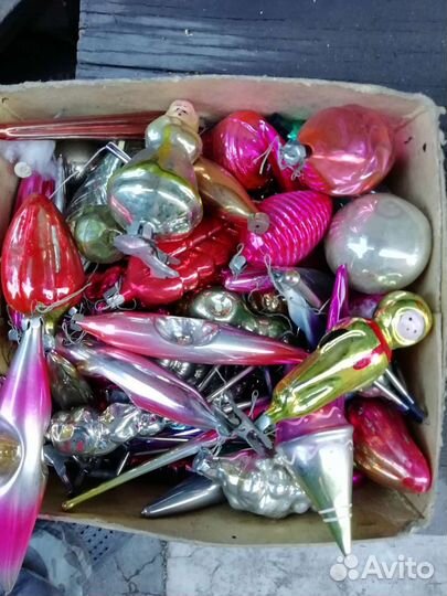 Игрушки новогоднии