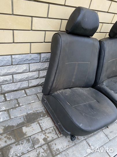 Передние сиденья ваз 2105 СССР