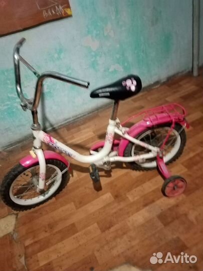 Детский трехколесный велосипед бу