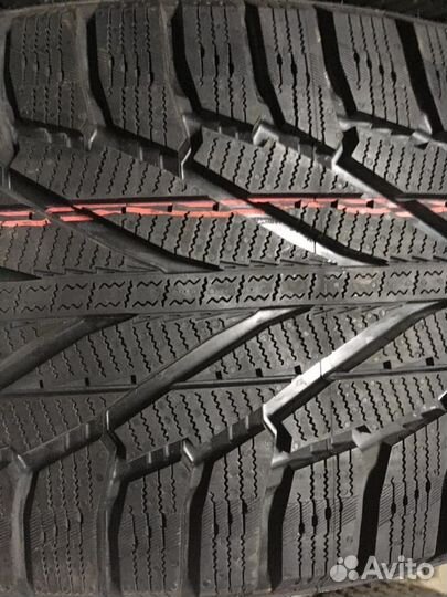 Nokian Tyres Hakkapeliitta R2 SUV 265/40 R21 105R