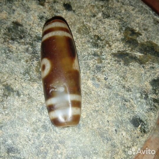 Старая Бусина Дзи Мистический узел и молния