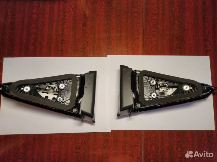 Фонари задние внутренние Шкода Кодиак