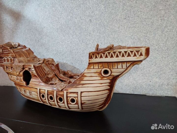 Грот в аквариум
