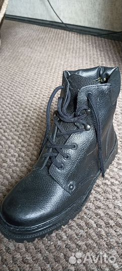 Берцы мужские зимние 42 размер новые