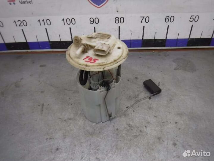 Насос топливный Renault Fluence K4M 2011