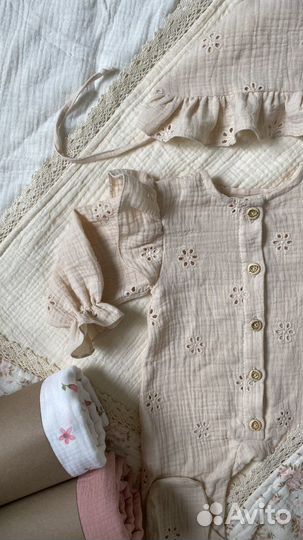 Набор на выписку,детский плед,комбинезон
