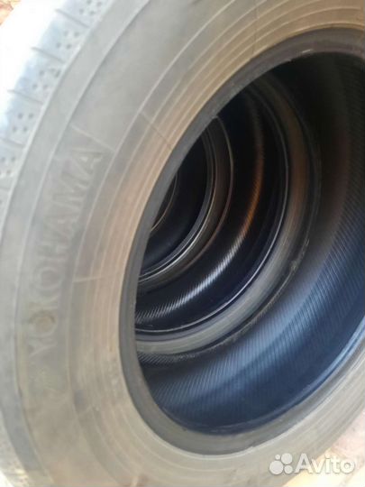 Yokohama BluEarth AE51 215/65 R17