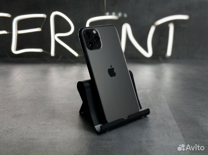 iPhone 11 Pro, 64 ГБ