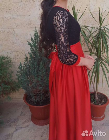 Вечернее платье в пол 42 44