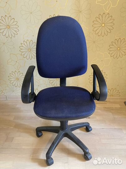 Компьютерное кресло бу