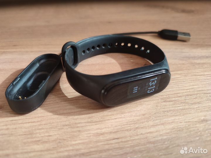 Фитнес браслет xiaomi mi band 4