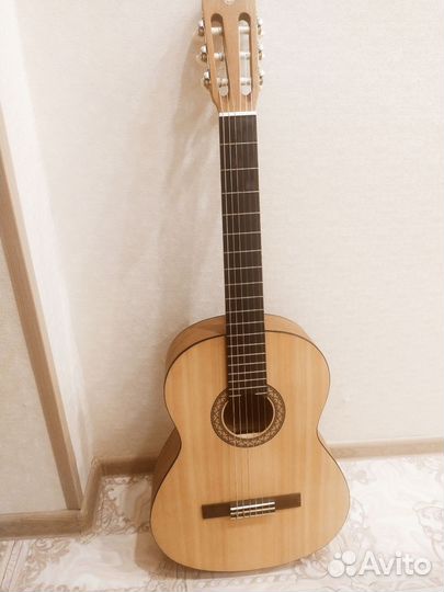 Классическая гитара yamaha c40M