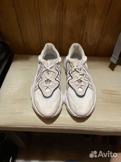 Продаю кроссовки Адидас