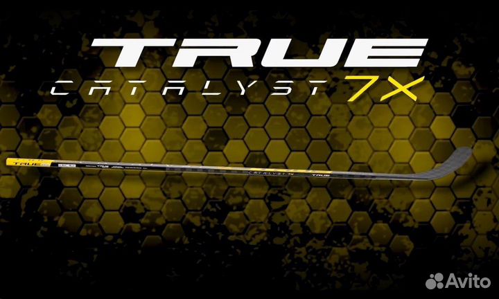 True catalyst 7X хоккейная клюшка