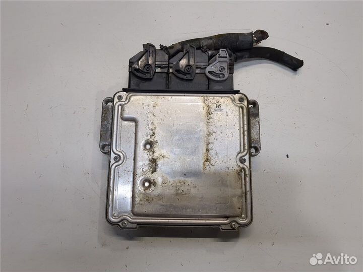 Блок управления двигателем Opel Movano 2010, 2010