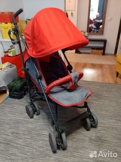 Коляска прогулочная