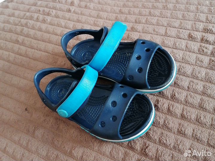 Сандали детские